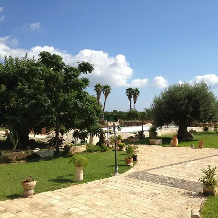 Masseria Sant' Elia Vakantieboerderij *