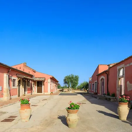 Masseria Sant' Elia Arenella (Syracuse)